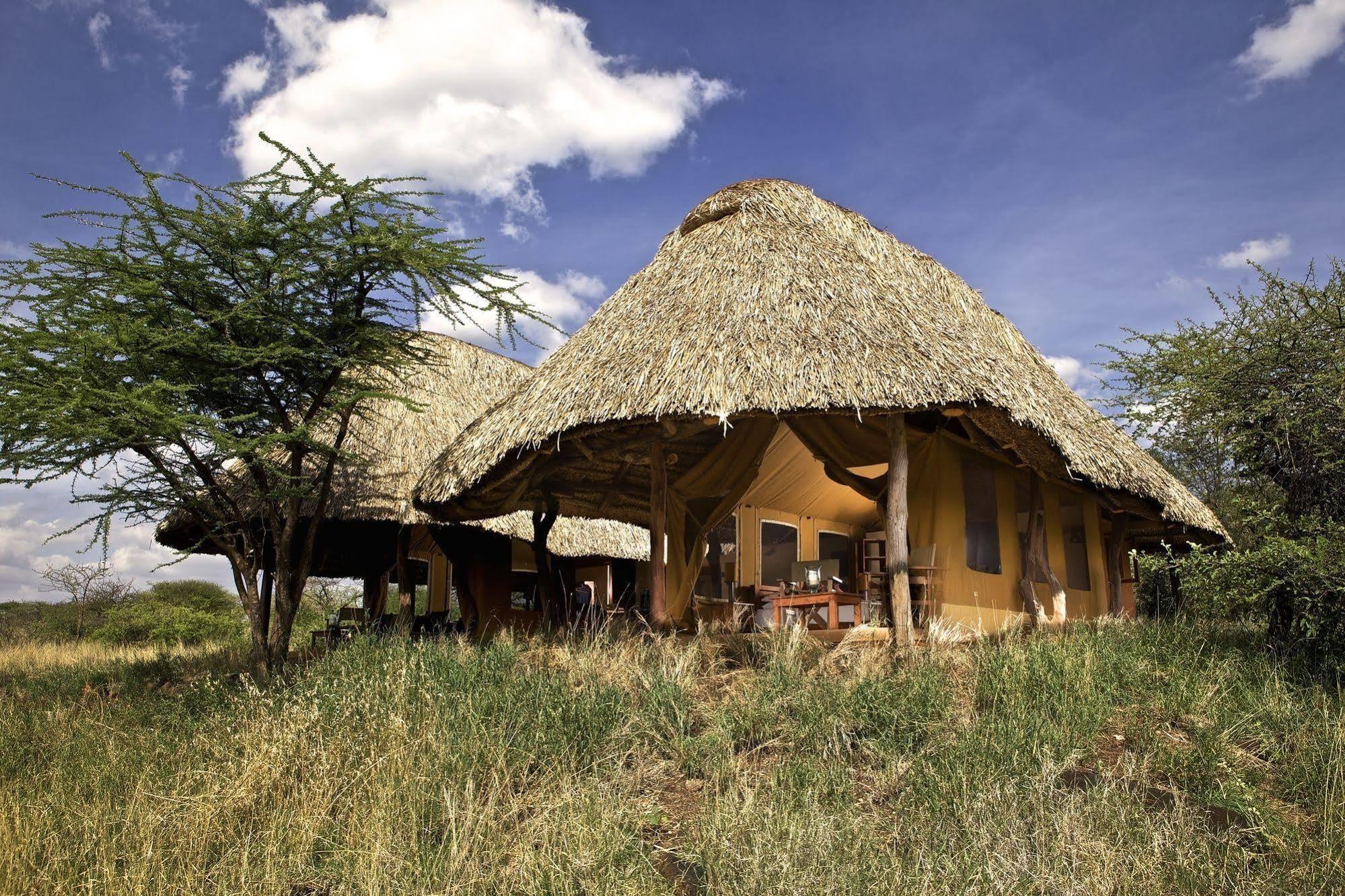 Готель Elewana Lewa Safari Camp Timau Екстер'єр фото